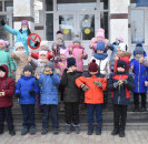 На площаде районного Дома культуры для младшего школьного возраста на свежем воздухе, состоялась конкурсно игровая программа"Зимний тест драйв".