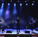 На сцене районного Дома культуры состоялся сольный концерт  вокально-инструментального ансамбля "Альянс"