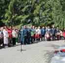 Сегодня, в День памяти и скорби, в парке Победы села Большеустьикинское состоялся митинг.